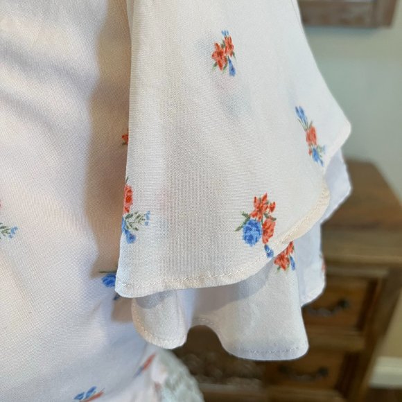 621 EUC Forever 21 Floral Crop Top - Picture 5 of 6